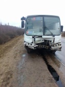 Водитель легковушки погиб в Ивановской области в столкновении с пассажирским автобусом (ФОТО) 