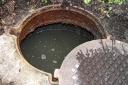 В Кинешемском районе супруг собирался утопить жену в канализационном колодце