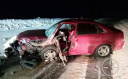 В результате лобового столкновения автомобилей в Ивановской области одного из водителей зажало в транспортном средстве (ФОТО)
