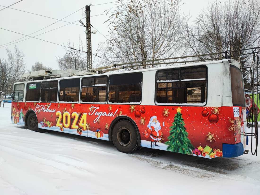 Новогодние троллейбусы в Иванове (ФОТО) | 12.12.2023 | Новости Иваново -  БезФормата