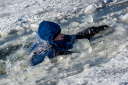 Утонувший в Уводи в Иванове мужчина скорее всего пытался спасти выбежавшего на лед питомца