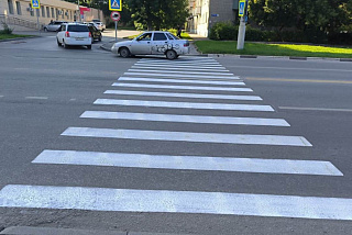 В Иванове на пешеходных переходах у школ обновили разметку (ФОТО)