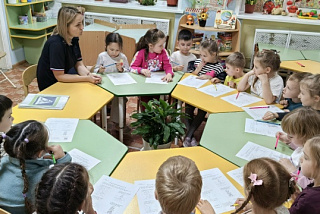 Госавтоинспекция провела уроки дорожной грамотности в девяти ивановских детских садах
