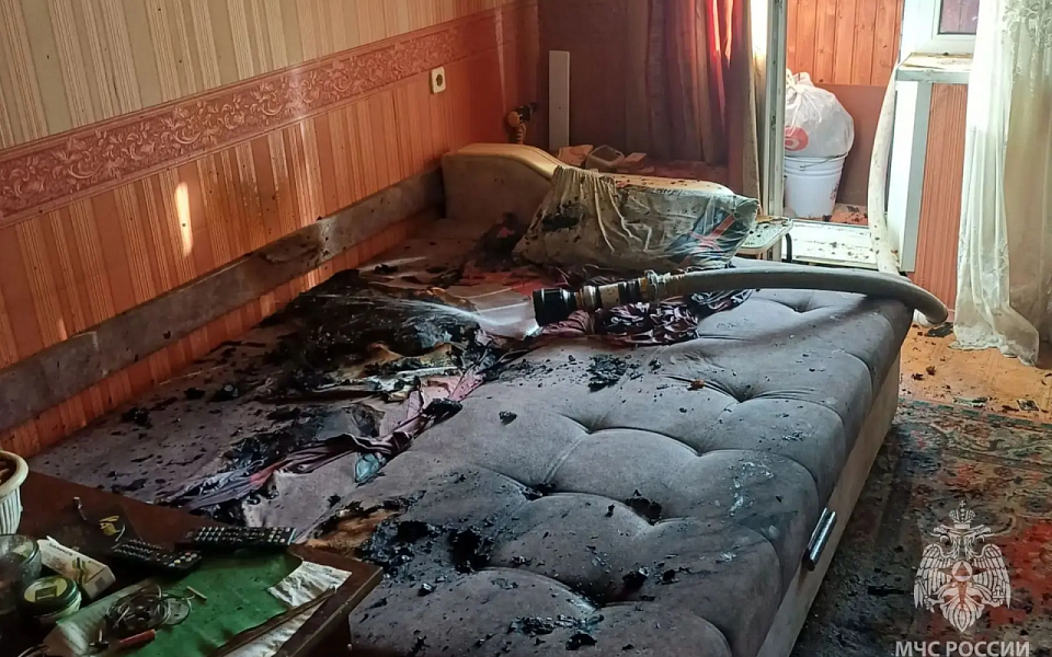 Двое пострадавших и эвакуация многоэтажки: пожарные отработали сутки в Ивановской области (ФОТО)