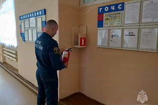 Сотрудники ивановского МЧС проводят мероприятия на избирательных участках в преддверии Единого дня голосования (ФОТО)