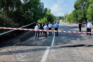 Во время грозового шторма поврежден пролет моста в Кохме (ФОТО)