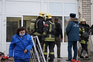 В Иванове в городской клинической больнице №7 прошло пожарно-тактическое занятие (ФОТО)