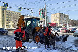 В Иванове устраняют последствия снегопада (ФОТО)