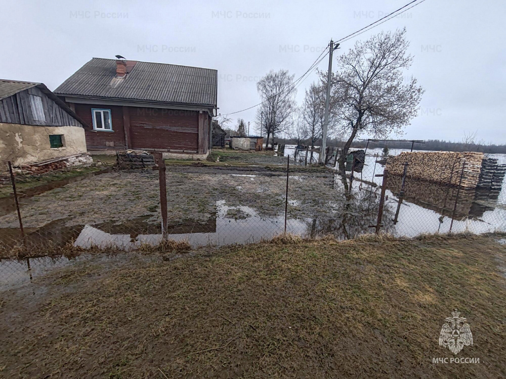 В селе Холуй произошло подтопление приусадебных участков   