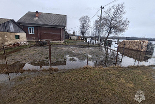 В селе Холуй произошло подтопление приусадебных участков   