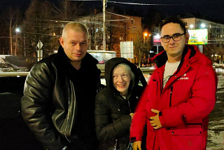 Страдающая потерей памяти ивановка вышла из дома легко одетая и затерялась на улицах города (ФОТО)