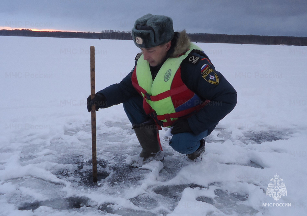 В Ивановской области на водных объектах тонкий опасный лед