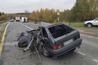 Сотрудник автохимчистки угнал автомобиль ивановца и попал на чужой легковушке в аварию в Ярославской области? (ФОТО)