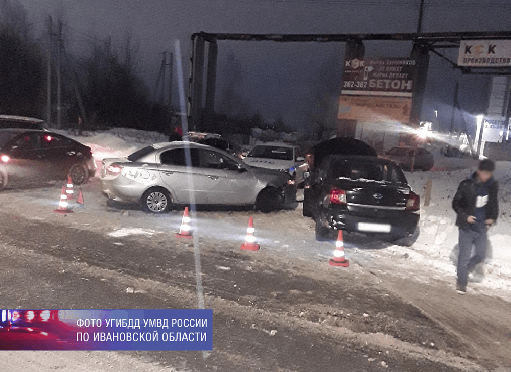 В ДТП в Иванове пострадала пассажирка одного из автомобилей (ФОТО)