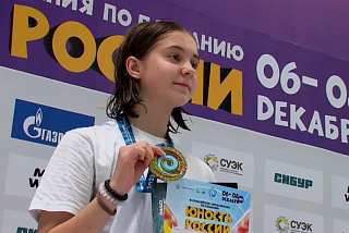 Юная пловчиха стала лучшим спортсменом Всероссийских соревнований по плаванию (ФОТО)