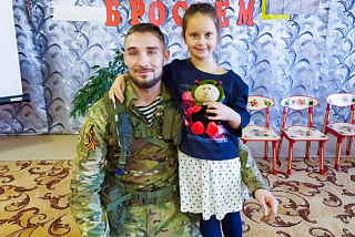 Игрушка, сделанная руками девочки из Ивановской области, стала для военнослужащего оберегом на полях сражения (ФОТО)