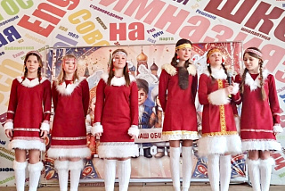 В ивановской гимназии №32 прошел школьный фестиваль «Дружба народов»