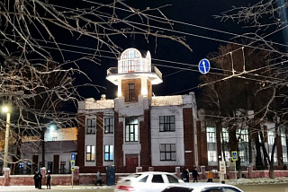 На астрономической башне ивановской гимназии №32 заработала подсветка (ФОТО)