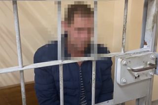 Украл сумочку у посетительницы ивановского бара: телефон забрал, а золотую цепочку выбросил вместе с сумкой (ФОТО)