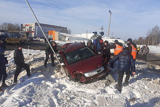 В Ивановской области ДТП с участием поезда и легковушки (ФОТО)