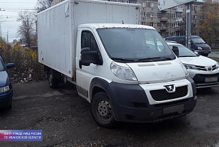 Дорожная трагедия в Иванове: двигаясь задним ходом, автомобиль насмерть задавил пешехода (ФОТО)