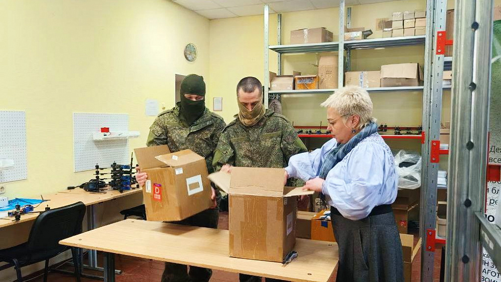 Ивановский фонд «Своих не бросаем» передал военнослужащим комплектующие для производства дронов (ФОТО)