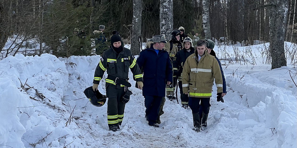 В результате крушения в Ивановской области военно-транспортного самолета населенные пункты не пострадали. На борту были летчик и из других регионов (ФОТО)