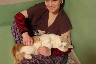 В Иванове разыскивается девушка с сине-фиолетовыми волосами   
